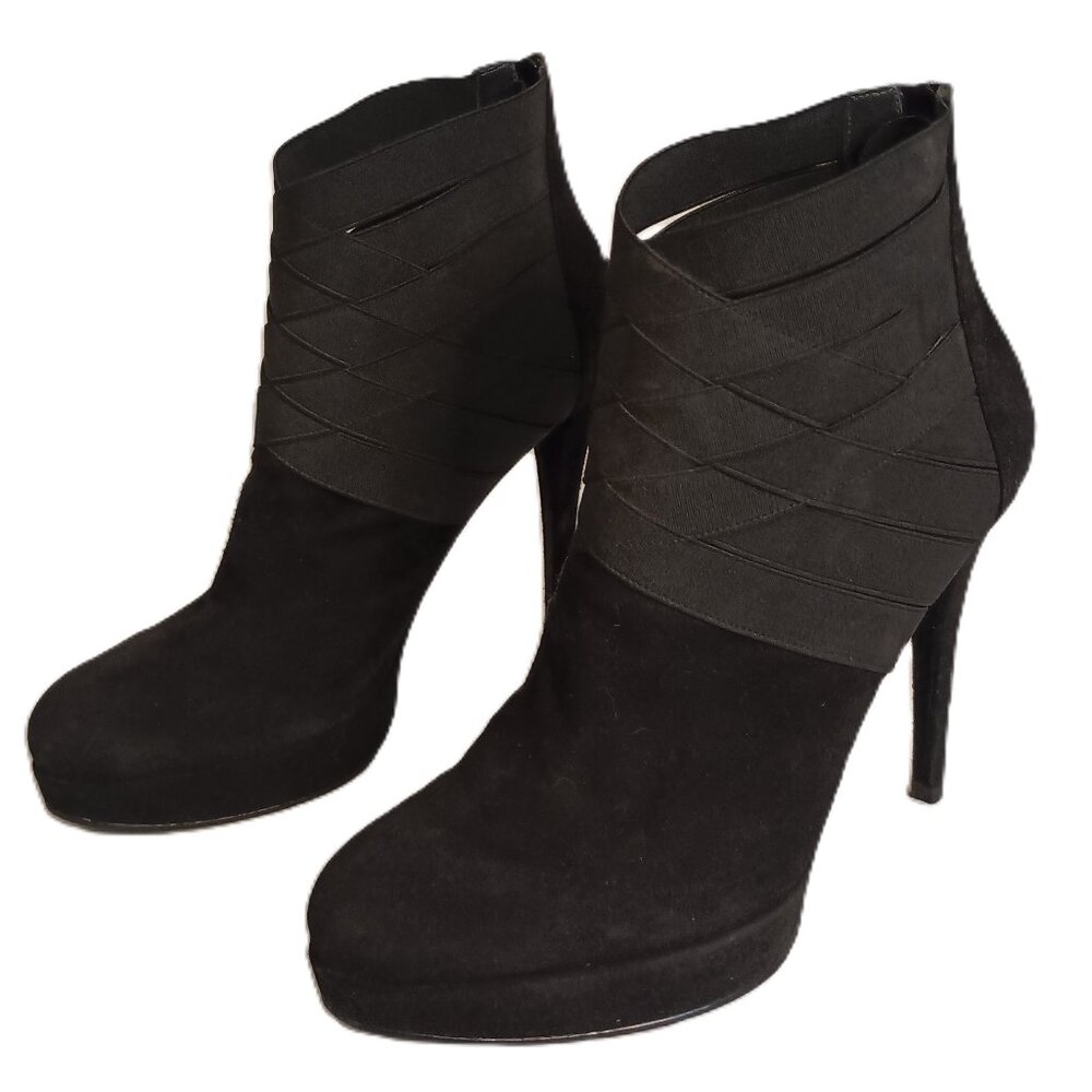 Stuart Weitzman “Papoose” Black Suede Booties • Back Zip • 5" Heel • Women’s 10